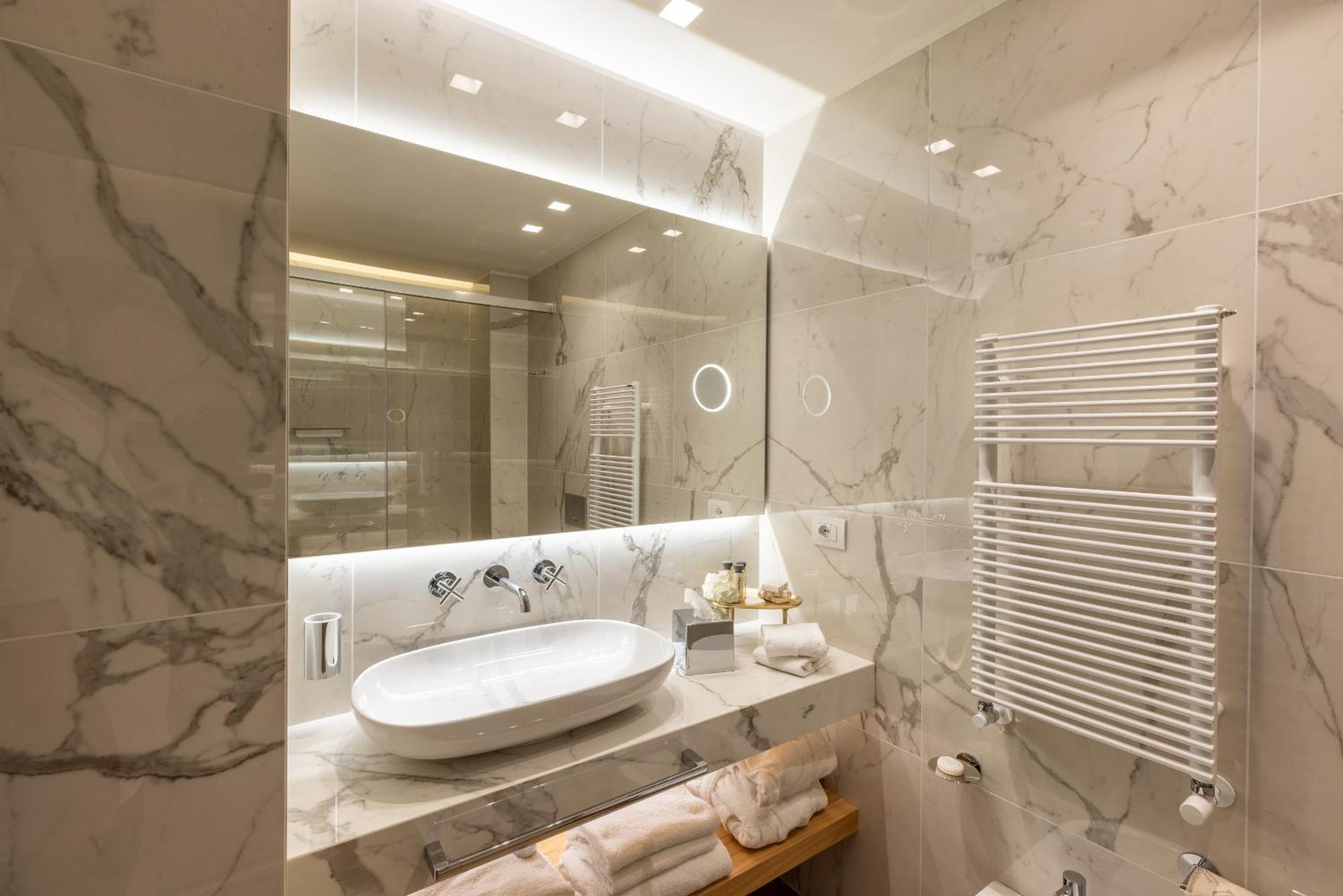 Executive Triple Room