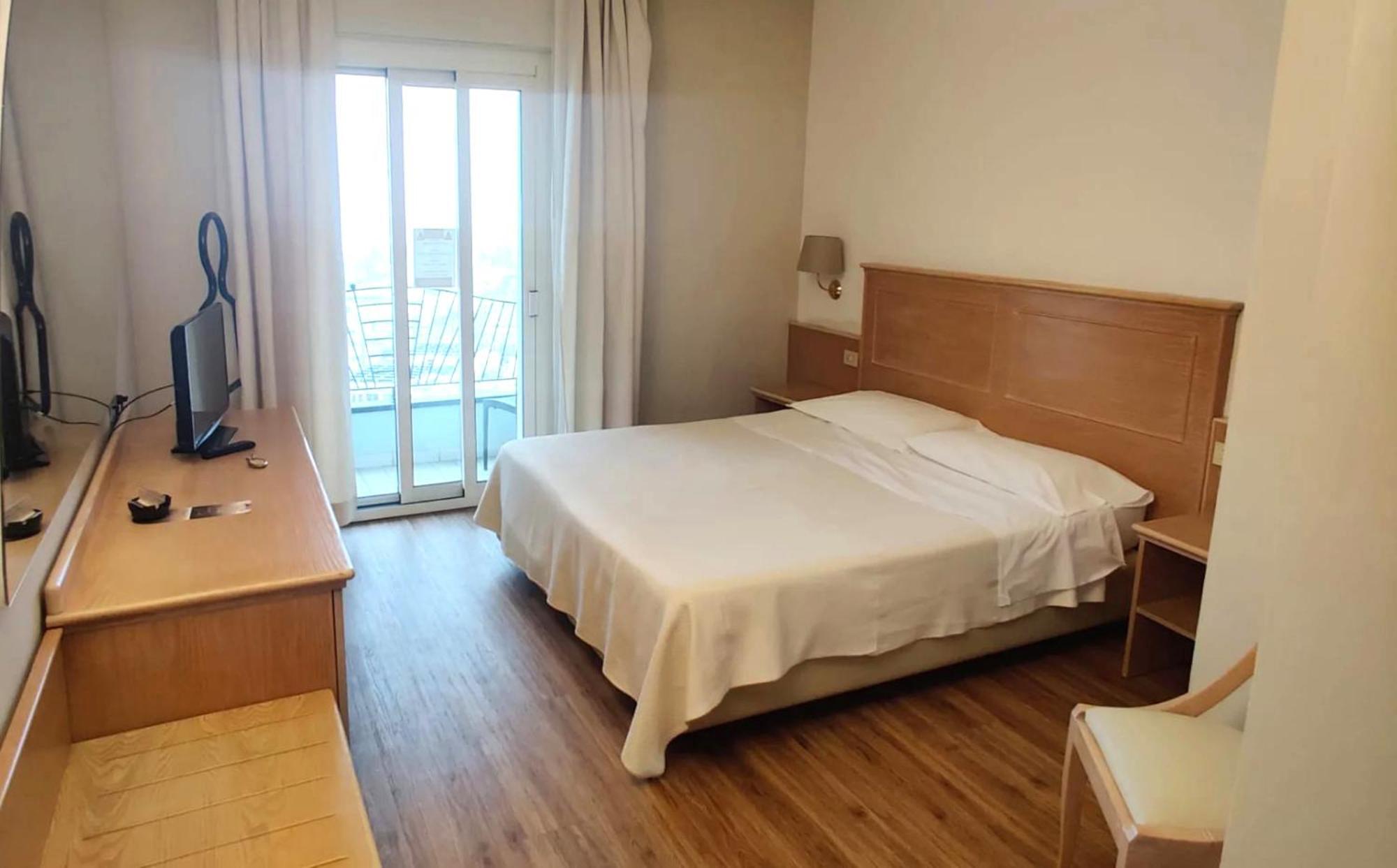 Standard Double or Twin Room Sea View