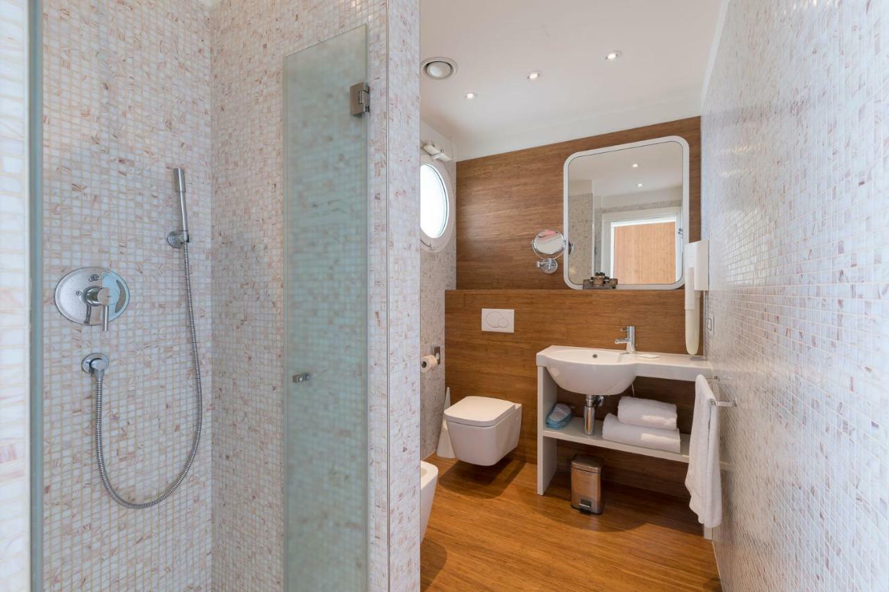 Double Room Partial Sea View