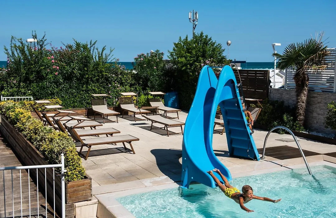 Hotel Fedora Riccione-1