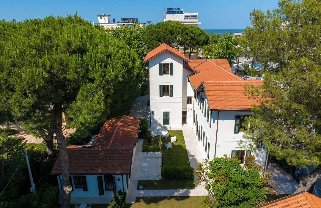 Hotel Select Suites & Spa - Apartments-1