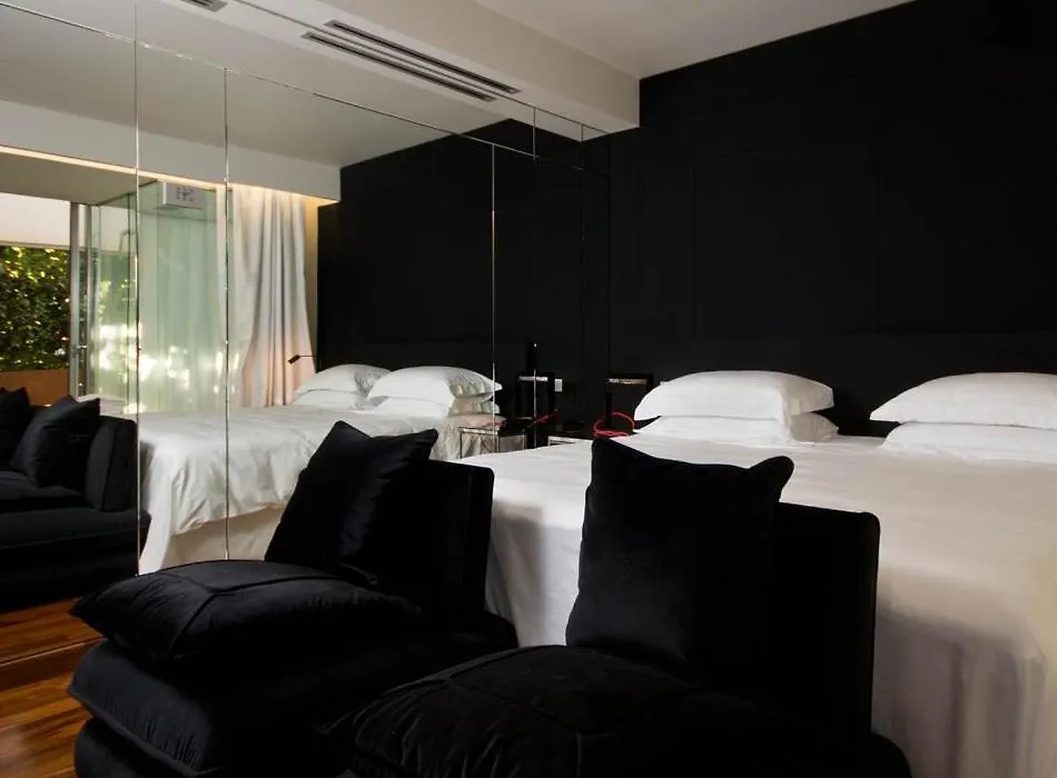 L'H Hotel-1