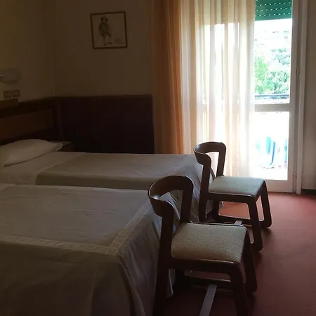 Hotel Vienna Touring-2